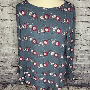 Medium Ann Taylor LOFT outlet long sleeve floral top